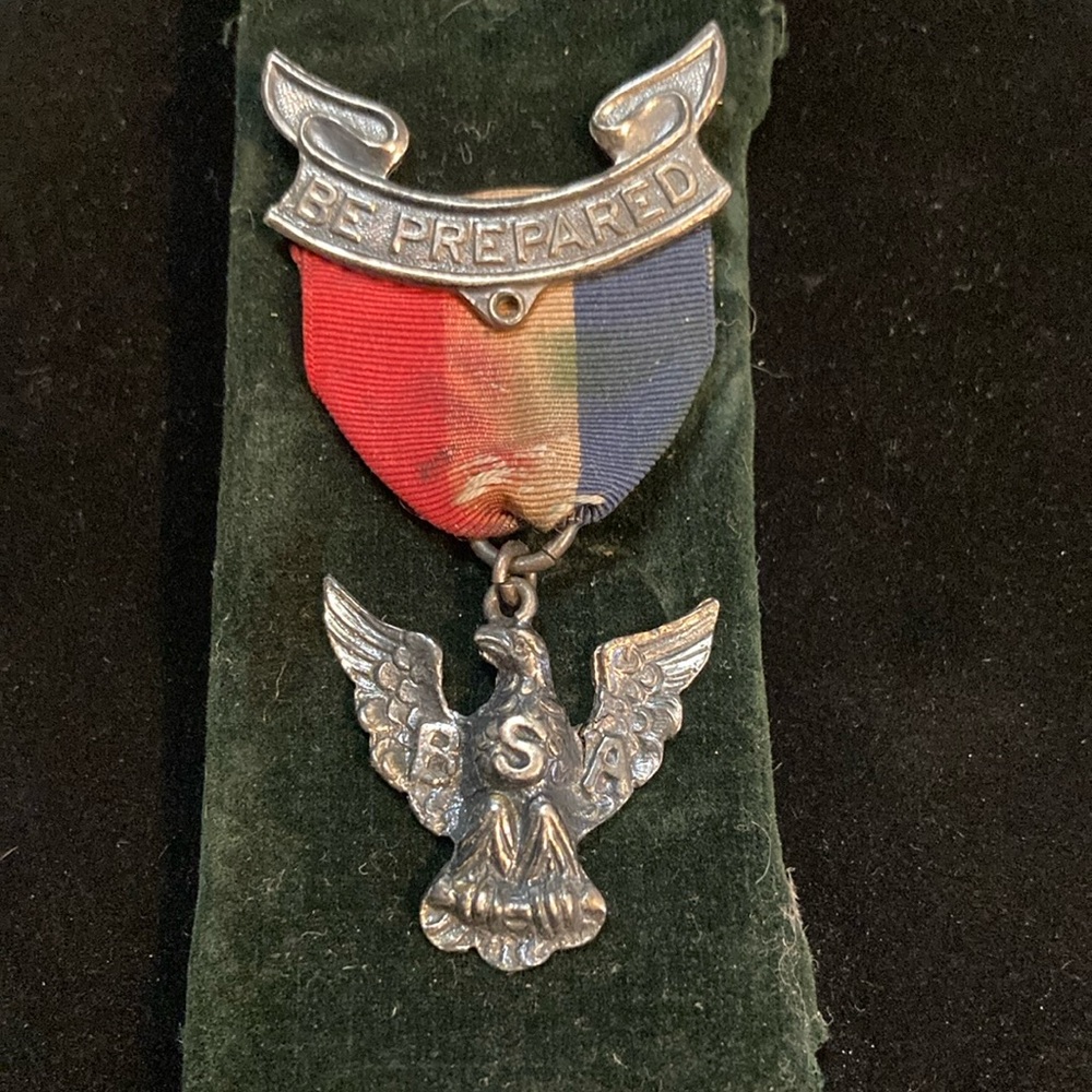 Vintage~ EAGLE SCOUT ~Boy Scouts of America~ MEDAL Award ~ Sterling